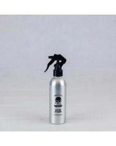 50cal Detailing Berry Bomb Air freshener is a spray air freshener packed with the scent of fresh berries.